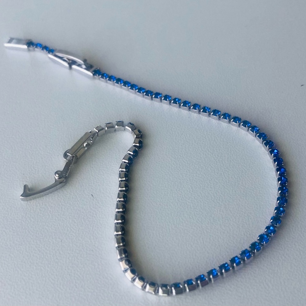 Elegant Blue and Silver Tennis Bracelet